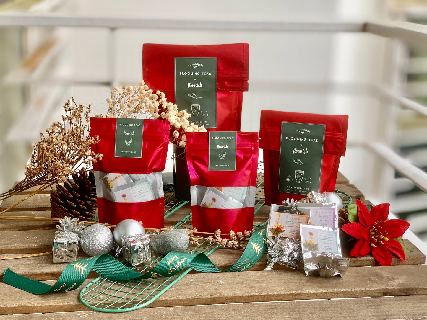 (Gift Box) 500ml Teapot Set w/ Blooming Teaballs