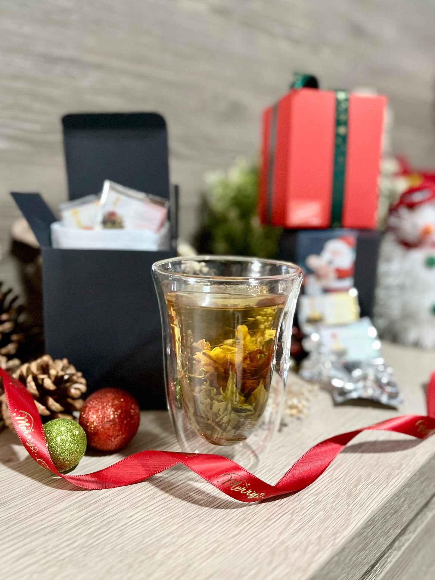 240ml Double Wall Glass Cups w/ Teaballs options