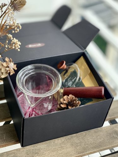(Gift Box) 750ml Wooden Handle Heat-Resistant Glass Teapot w/ infuser/Lid & Tea options
