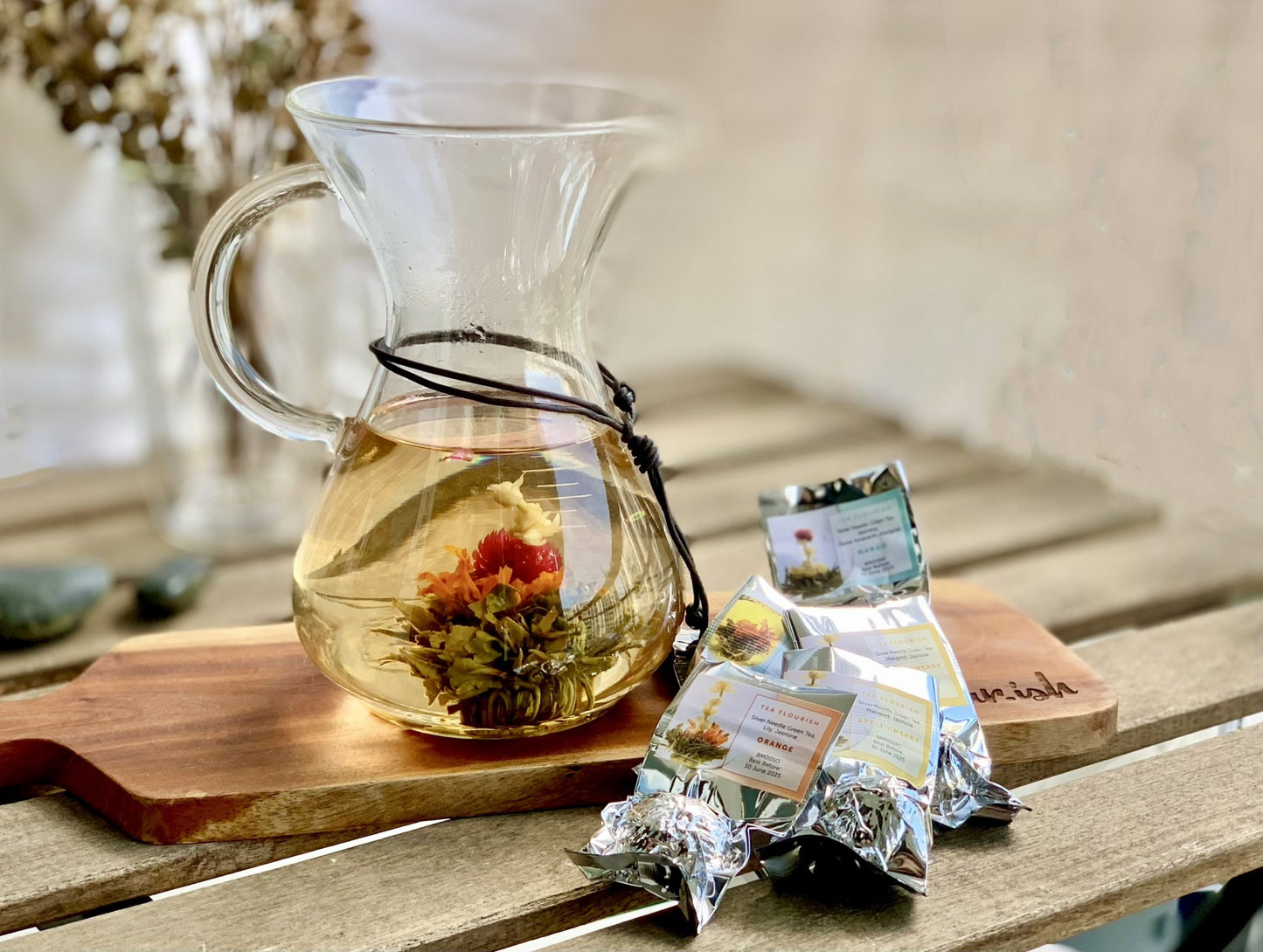 (Gift Box) Coffee/Tea Carafe Bundle w/ Blooming Teaballs